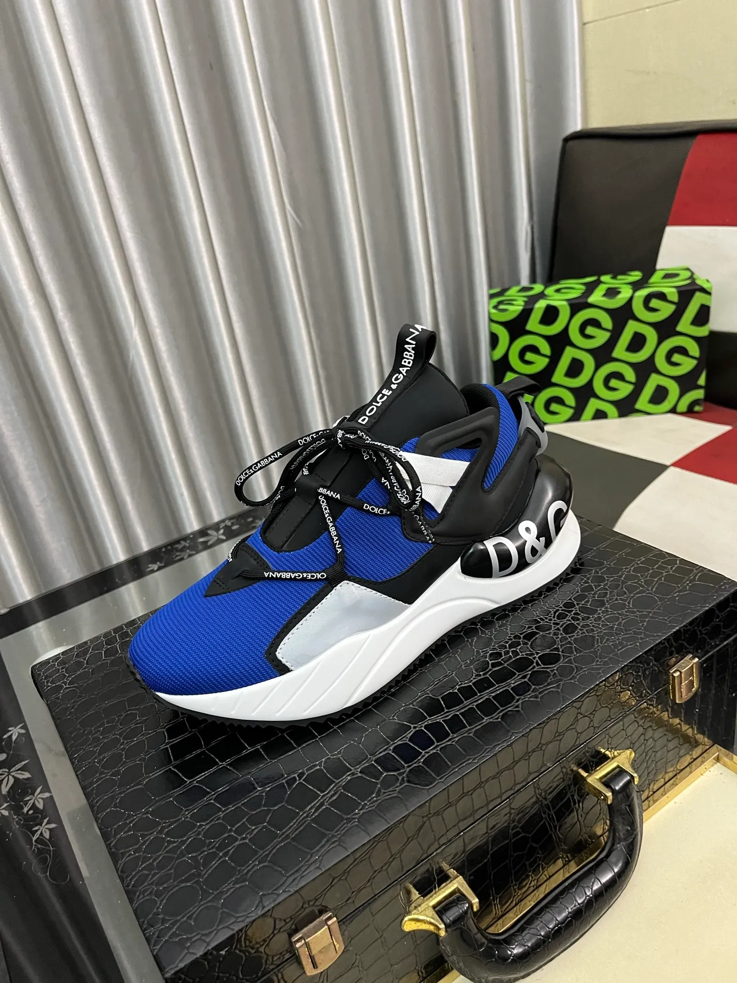 Men's men's shoes 💰540⌚️⌚️【DG～】couple casual shoes 2025z cabinet sales simultaneously 🔶Size: 35-46#️⃣ 🔷5 colors🔜The upper is made of multi-material splicing➕Mesh lining, comfortable and breathable, sole: original comfortable and wear-resistant outsole, ⚠️real thing📱photographed🎬real thing is better📢📢📢